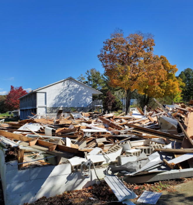 Lakeside Inn - Demolition